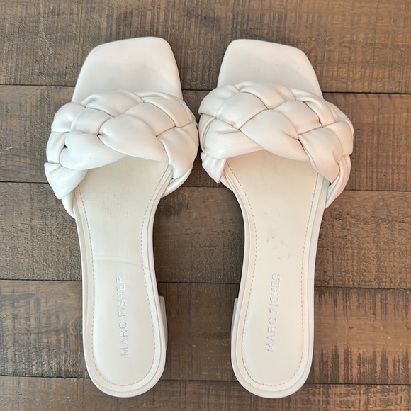 Marc Fisher Calvie Sandal - Picture 3 of 11